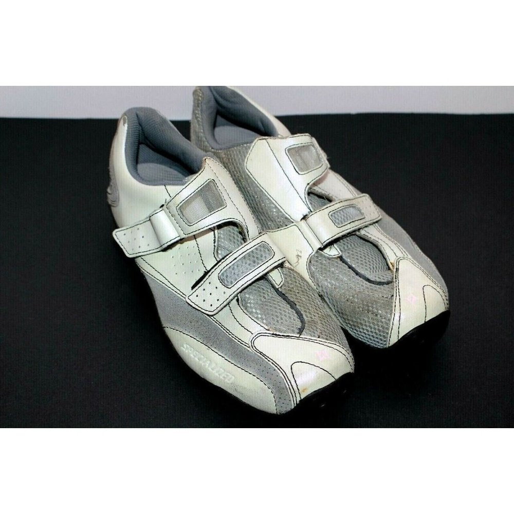 Specialized Sonoma Womens Clip in Cycling Shoes size 10.5 US 42 Euro Reflective